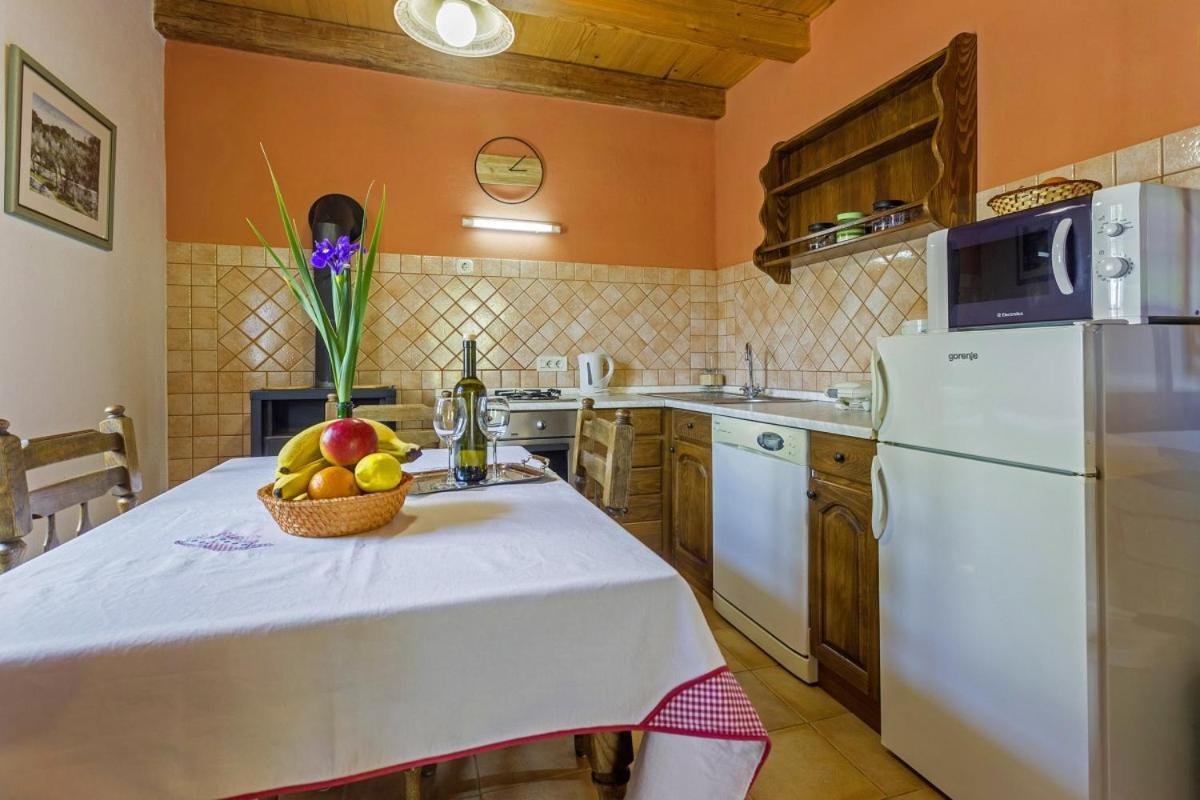 Galant In Prkacini Villa Žminj Eksteriør bilde